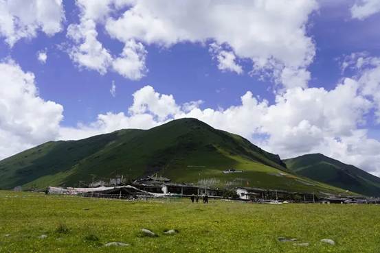 “丹巴有风 清凉一夏”莫斯卡村邀你赴一场雪域牧歌之约
