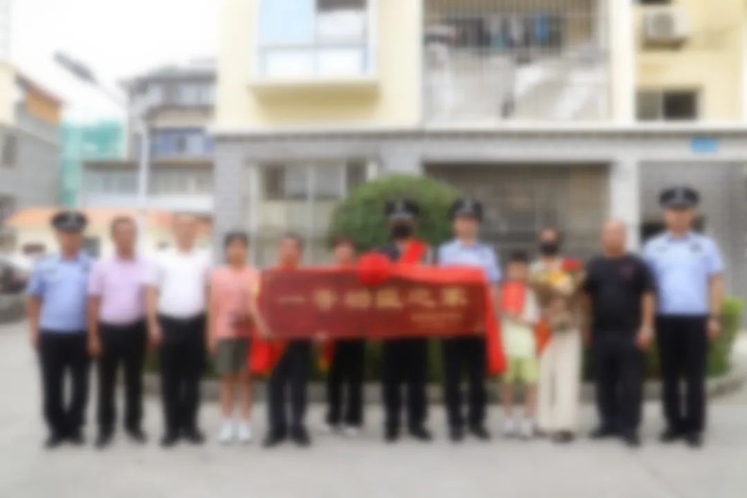 潜伏、堵截、飙车……他与毒贩们的边境生死战插图10