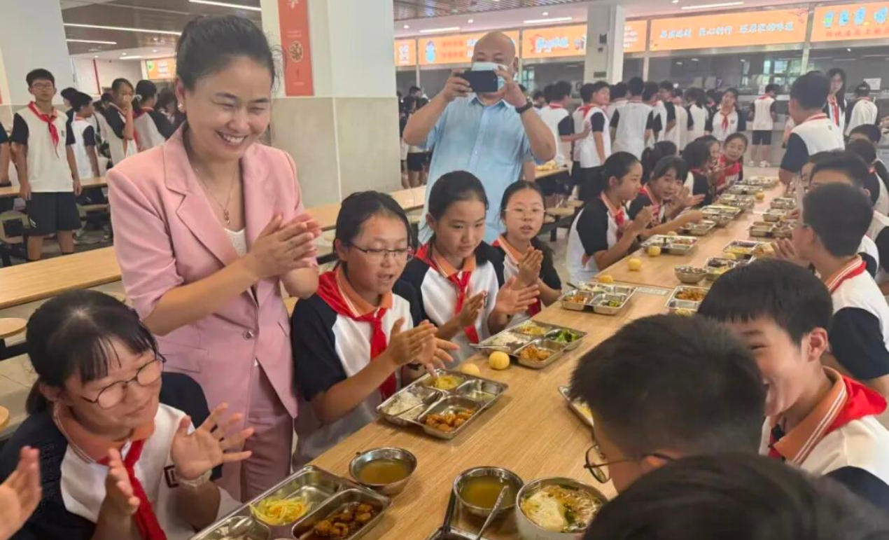 一碗面背后“爱的教育”