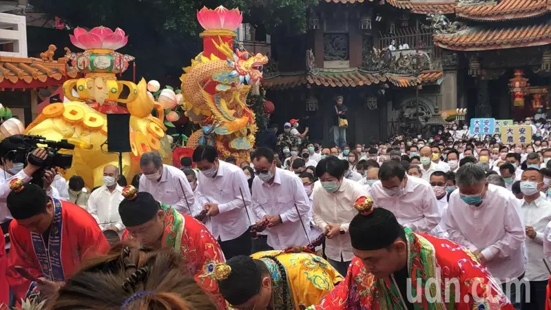 祭祀求雨图片