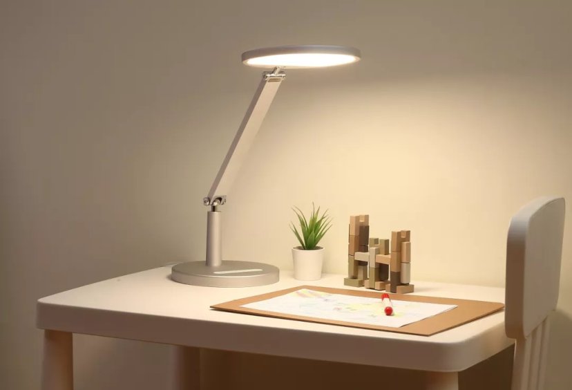 推荐一款好用的德国护眼灯