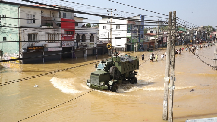 斯里兰卡遭遇最严重自然灾害 已致334人死亡