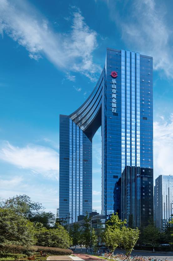 乐山市商业银行：一张“贷款明白纸”  算清贷款“明白账”