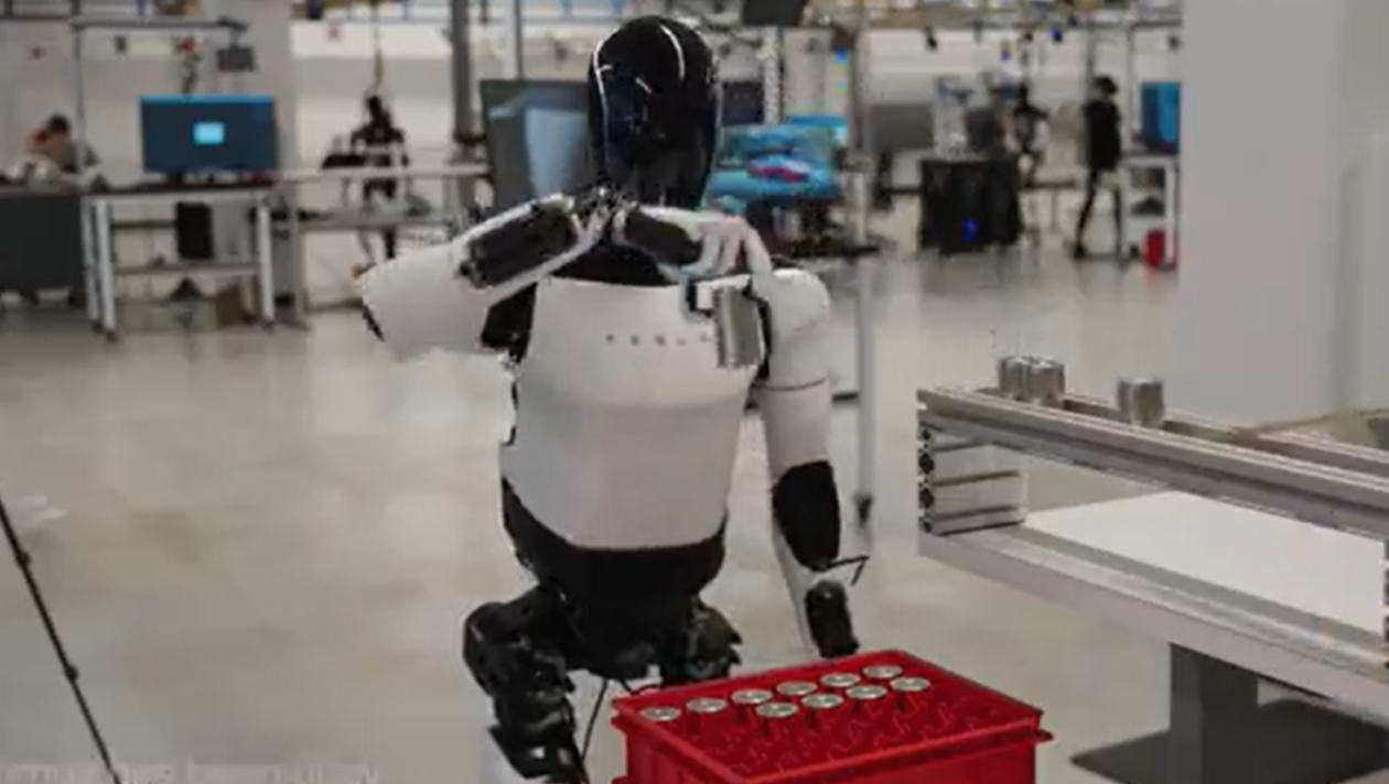 环球视角：特斯拉展示全自动机器人测试执行工厂任务