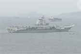 山东舰编队抵达香港