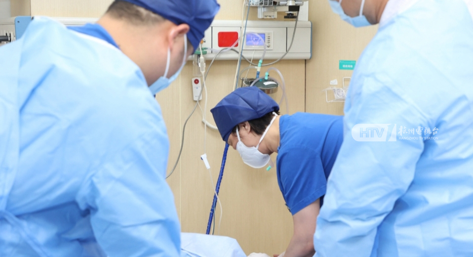 连续2天熬夜做这事！杭州19岁小伙心跳呼吸骤停、呈濒死状态插图4