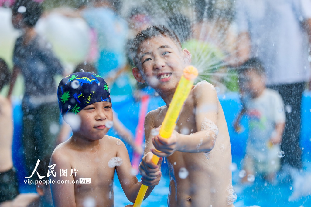 广西贺州：夏日戏水享清凉插图6