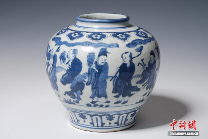 广西博物馆推新展呈现古籍与瓷器上的文学人物图像