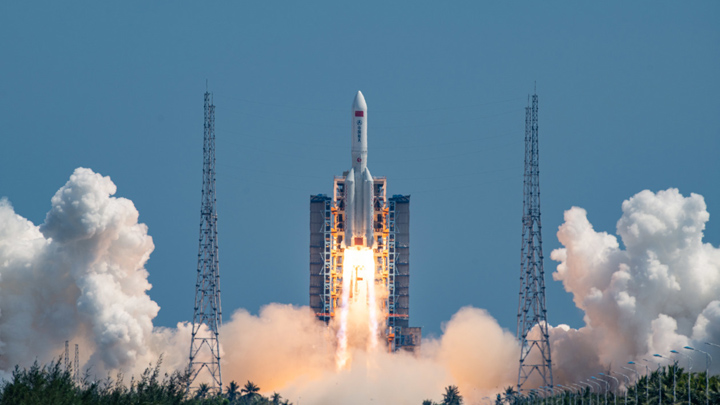 密集发射低轨道卫星，外媒：中国“万星计划”直追“星链”