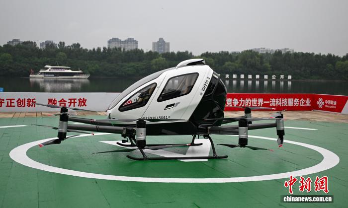 图为eVTOL静态展示。中新社记者 于海洋 摄