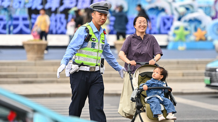 “五一”假期我在岗