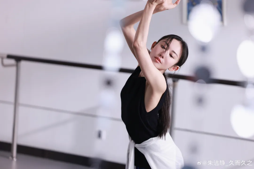 上海知名女演员：罹患乳腺癌，放化疗25次！最后一次治疗后，瞒着家人做了件事插图