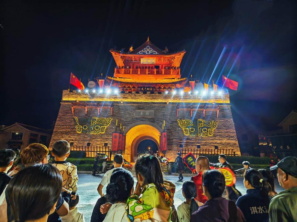 假期游淇县 越“夜”越精彩