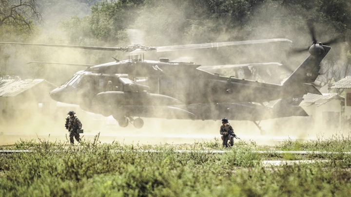 东南亚规模最大军演！“金色眼镜蛇”首增太空、网络作战
