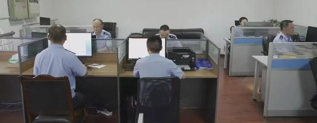 “峨眉山人猴大战”视频造谣节点达11个！警方跨地追踪：多人被处罚插图