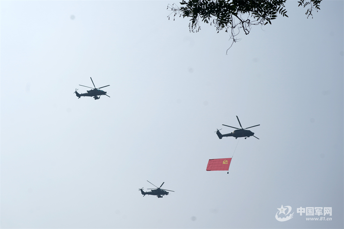 阅兵空中表演视频，阅兵70周年空中梯队具体介绍