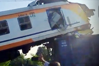 印度恰蒂斯加尔邦发生火车相撞事故 已致11人死亡