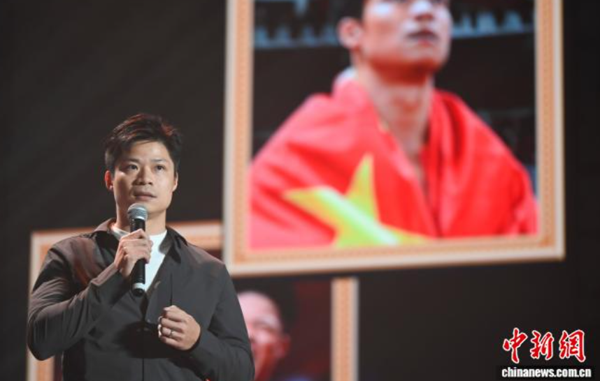 天富注册登陆平台_天富官方网站_异型管,异形管,异型钢管,方形钢管-聊城舜冶金属制品有限公司