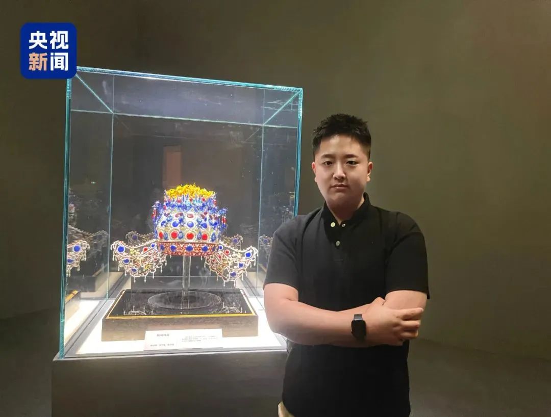 还记得这款文创“顶流”吗？主创是位00后，创作源于一个“乌龙”插图11