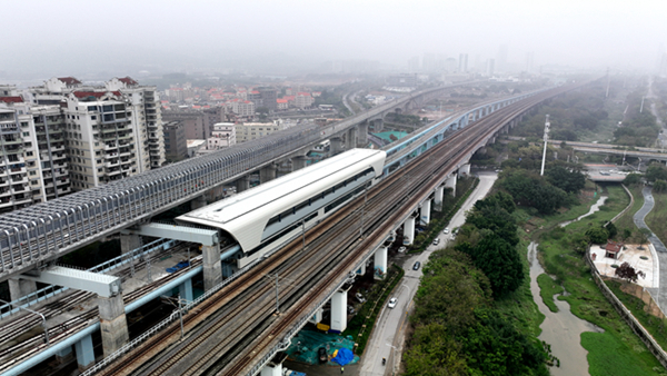 福厦高铁集美特大桥.