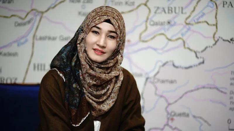 一个阿富汗女孩的逃离之路:比起塔利班,我们更害怕遇到匪徒