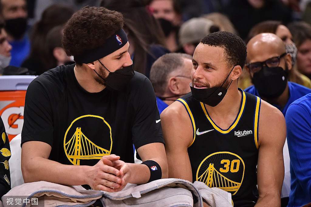 金州勇士重返总决赛!等了3年,"水花兄弟"杀回来了