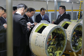 金正恩视察重要军工企业