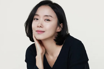 李沧东时隔8年回归执导，与全度妍再次合作