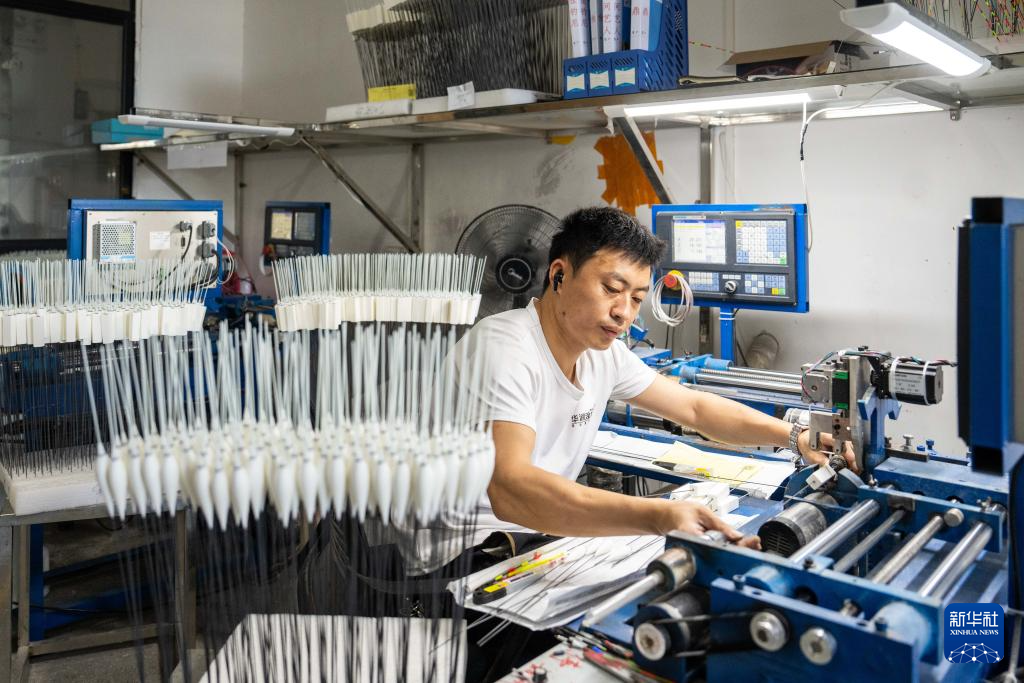 網(wǎng)信部門大力整治假冒仿冒“自媒體”賬號墨墨背單詞堅持一年
