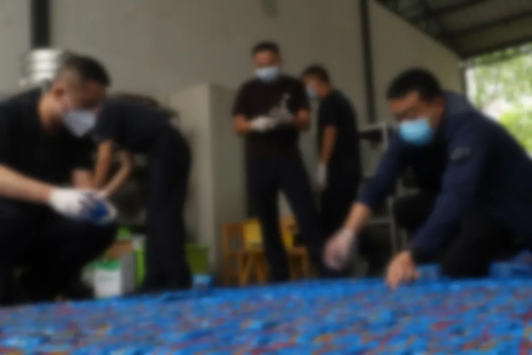 潜伏、堵截、飙车……他与毒贩们的边境生死战插图6