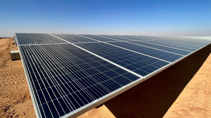 中国光伏产品让多国家庭有了“发电站”