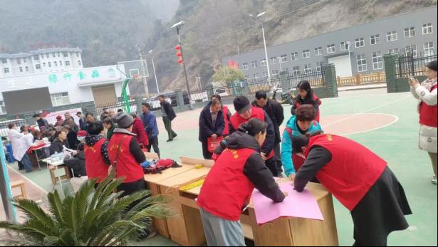 秦岭深处“同心”暖 义工行动绘就山乡新图景