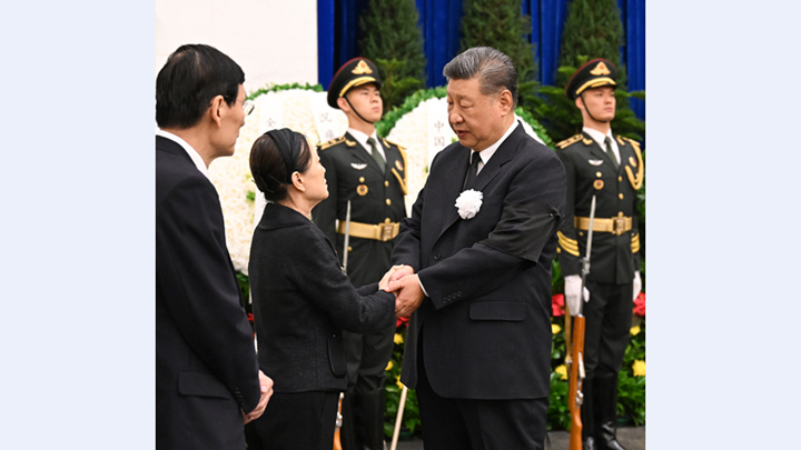 朱镕基同志遗体在京火化