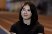 吴艳妮出征田径世锦赛