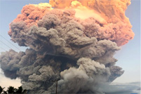 印尼一火山持续喷发 部分往返巴厘岛航班取消