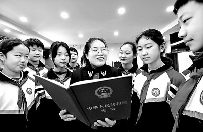 法治教育：赋予青少年创造性生活力量
