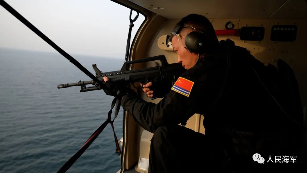 铁翼飞旋,直击海军第41批护航编队训练现场