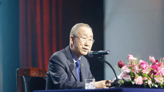 联合国前秘书长潘基文：青年应以全球视野投身未来发展