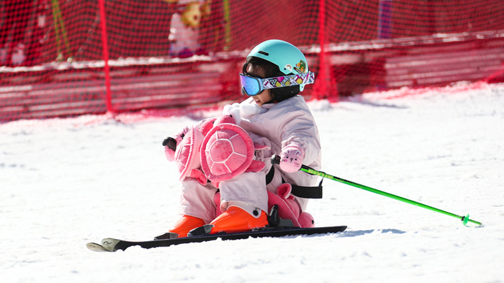 江南小城冰雪热