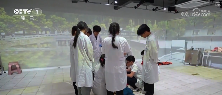 @所有考生，填报志愿需要一味求新吗？新专业新在哪里？解答梳理↓插图2