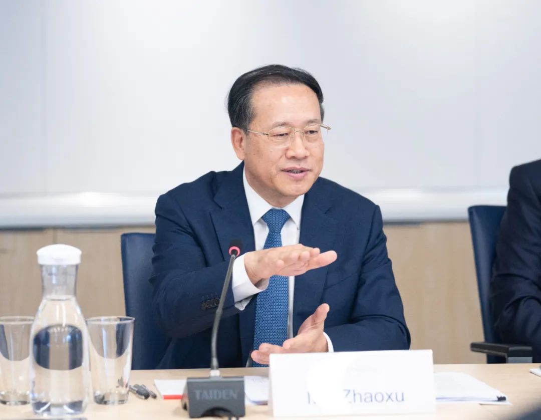 外交部副部长马朝旭同美国战略学术界人士举行座谈