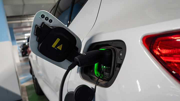 油价飙升带动欧洲二手电动汽车热销