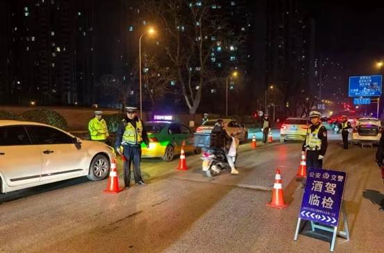 达州百日交通整治成效显著 477名酒驾人员被依法查处