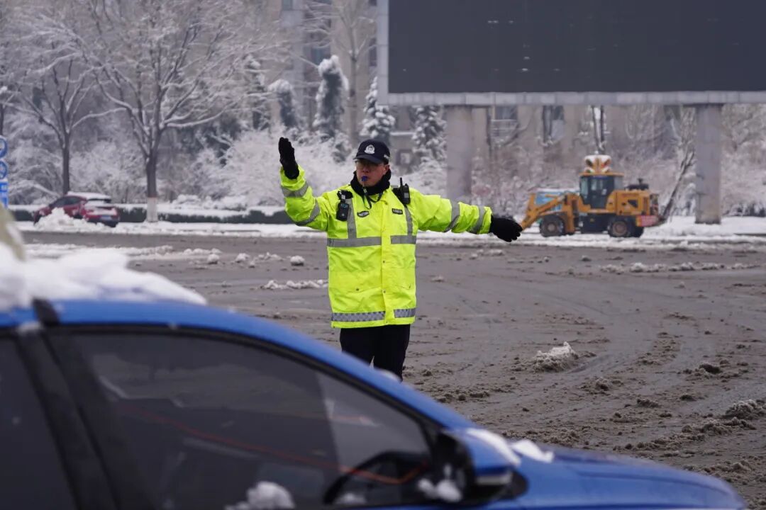 天富线路测速_天富注册网址_天富开号_水箱液位计_油箱液位计_柴油液位计_高温液位计_污水液位计