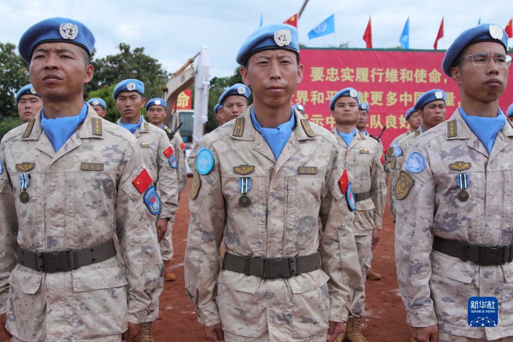 中国维和部队制服图片