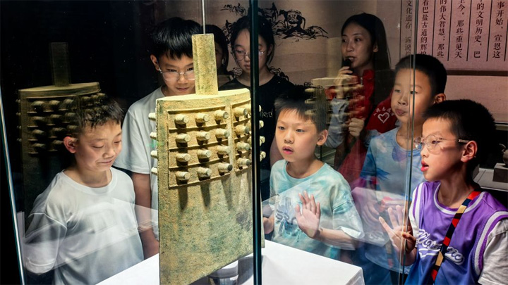 暑期荆楚文博热 少年寻踪文脉间