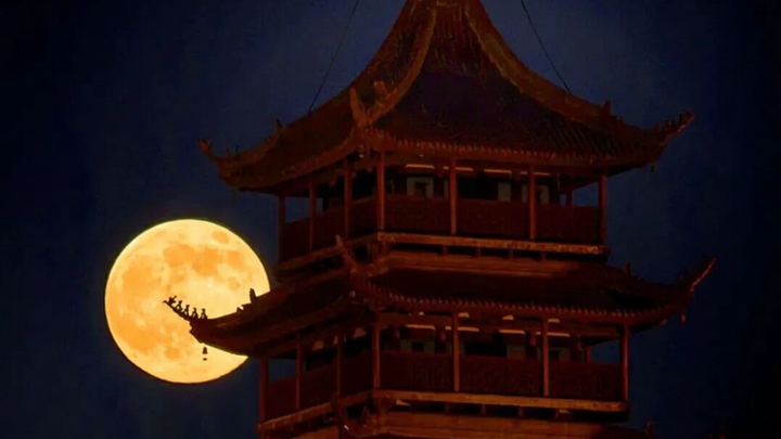 抬头看！“超级月亮”美图来了