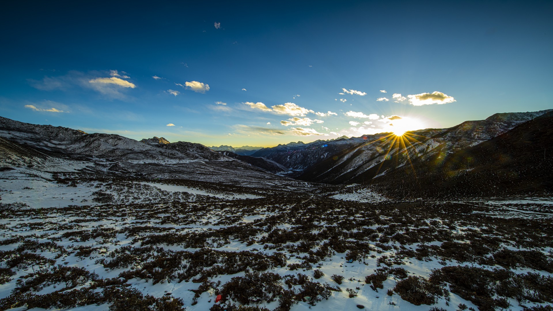 新发现：九龙鸡丑山“不丑” “观景三绝”之外还有“巡天一线”等奇观