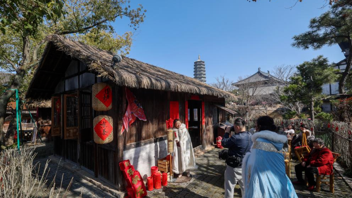 水乡古镇开启春节主题活动
