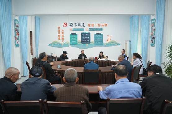 重庆市西山坪教育矫治所：银龄普法进社区 法典护航暖民心